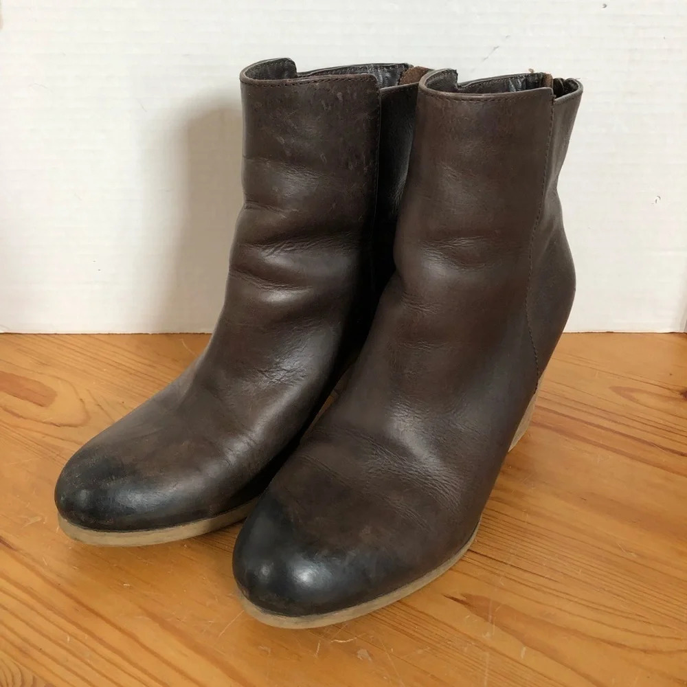 Mariela  Brown Leather Ankle Boots